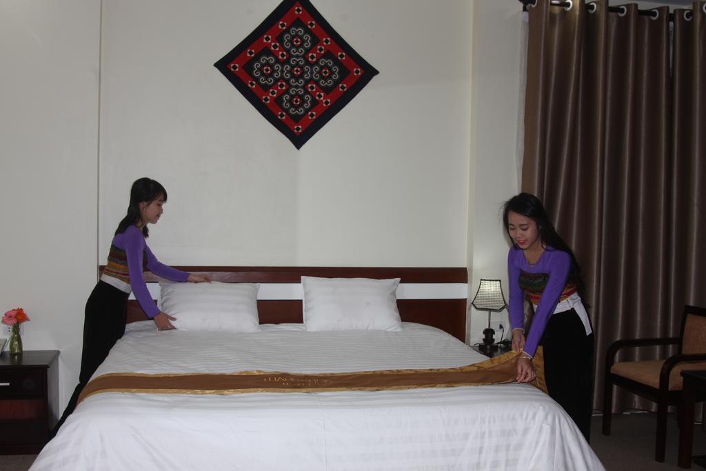 Khoa Thanh Hotel Hòa Bình Quarto foto