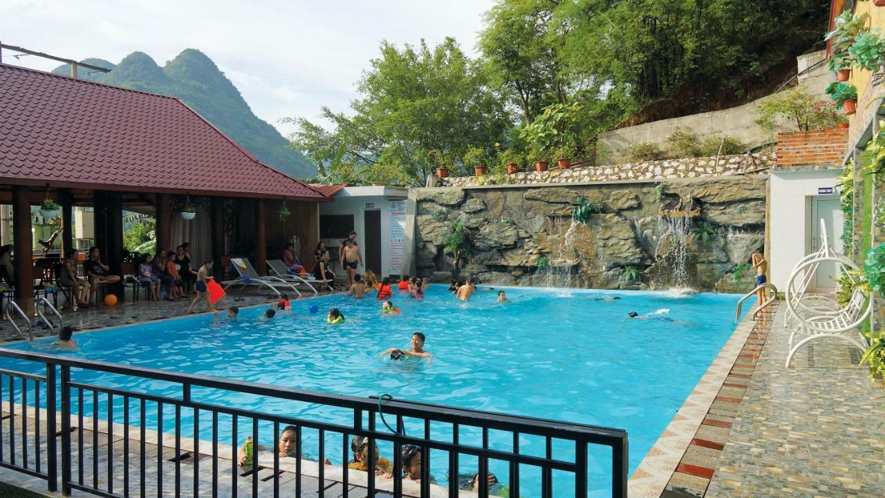 Khoa Thanh Hotel Hòa Bình Exterior foto